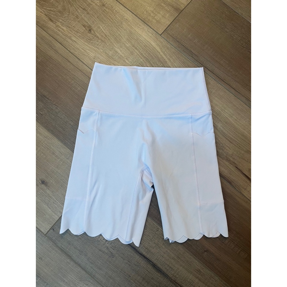 OFFLINE by Aerie Goals Scalloped 7" Bike Shorts White Pink HighWaisted Pockets S
